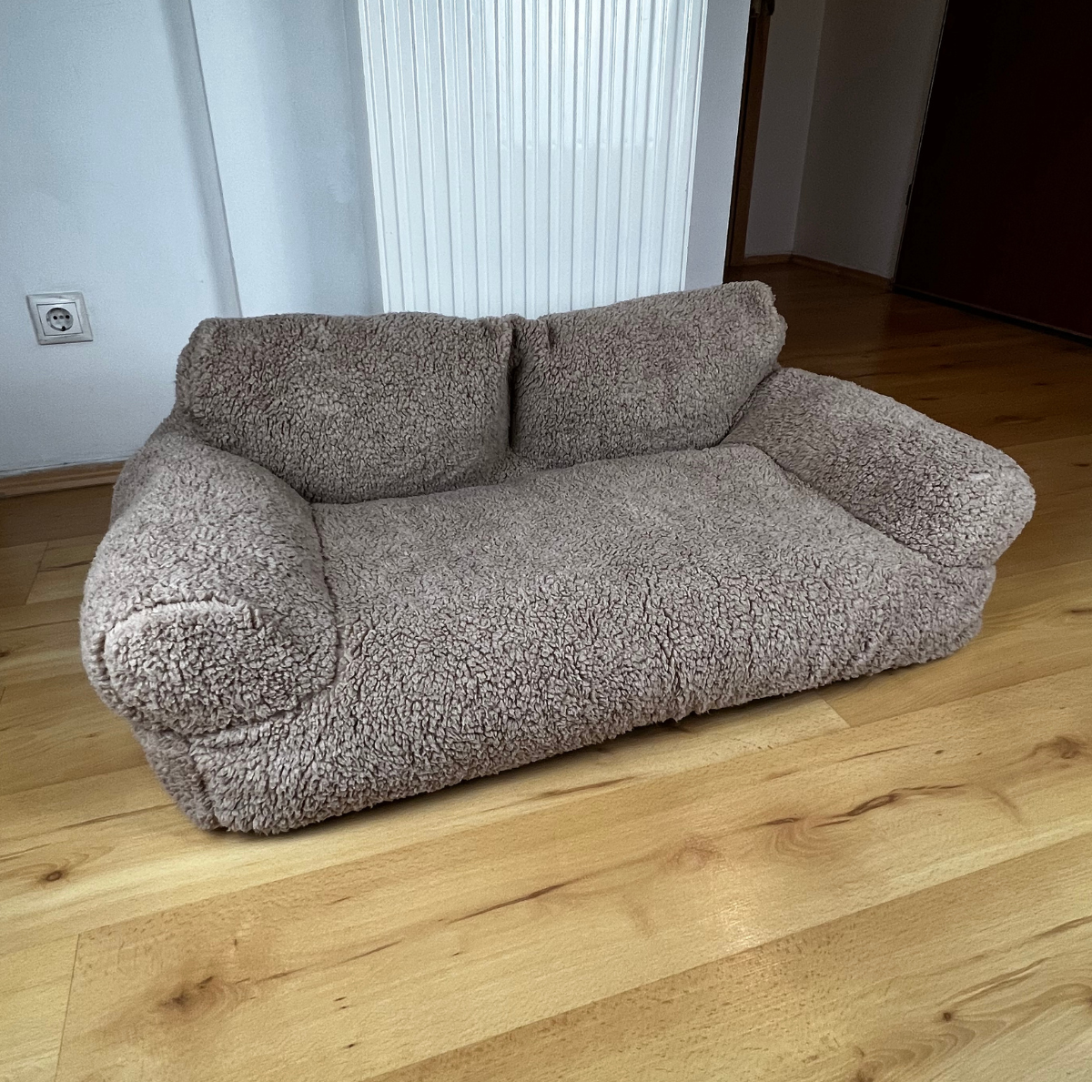 Uvoľňujúca pohovka pre zvieratá - Zaručený komfort a pohoda